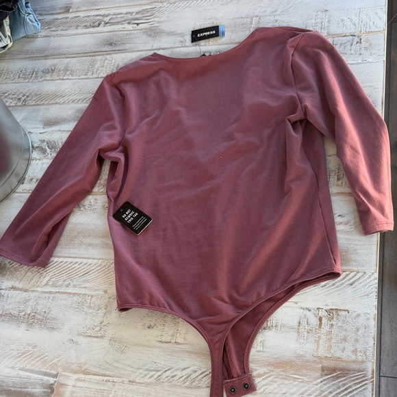 Express Dusty Rose Blouse - Picture 4 of 4